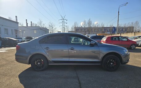 Volkswagen Jetta VI, 2012 год, 650 000 рублей, 1 фотография