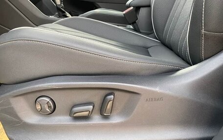 Volkswagen Tiguan II, 2022 год, 2 773 000 рублей, 5 фотография