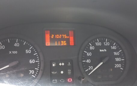 Renault Logan I, 2015 год, 450 000 рублей, 5 фотография