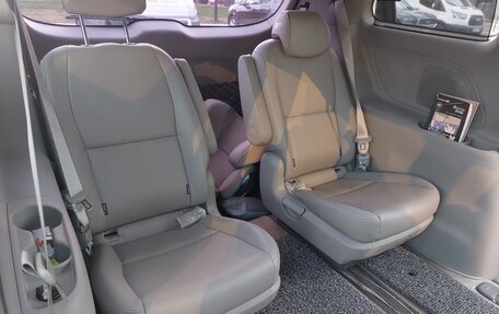 KIA Carnival III, 2018 год, 2 897 000 рублей, 14 фотография