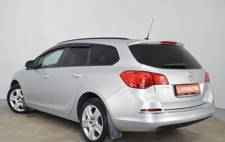 Opel Astra J, 2013 год, 870 000 рублей, 7 фотография