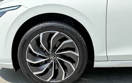 Volkswagen Golf VIII, 2023 год, 1 750 000 рублей, 9 фотография