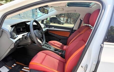 Volkswagen Golf VIII, 2023 год, 1 750 000 рублей, 10 фотография