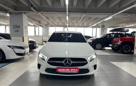 Mercedes-Benz A-Класс, 2021 год, 2 580 000 рублей, 2 фотография