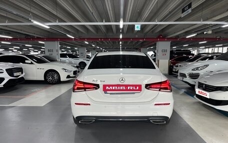 Mercedes-Benz A-Класс, 2021 год, 2 580 000 рублей, 4 фотография