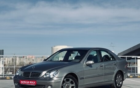 Mercedes-Benz C-Класс, 2006 год, 755 000 рублей, 1 фотография