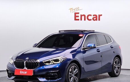 BMW 1 серия, 2021 год, 2 320 000 рублей, 1 фотография