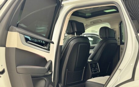 Porsche Cayenne III, 2024 год, 14 599 000 рублей, 17 фотография