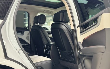 Porsche Cayenne III, 2024 год, 14 599 000 рублей, 19 фотография