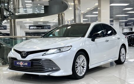 Toyota Camry, 2018 год, 2 998 000 рублей, 2 фотография