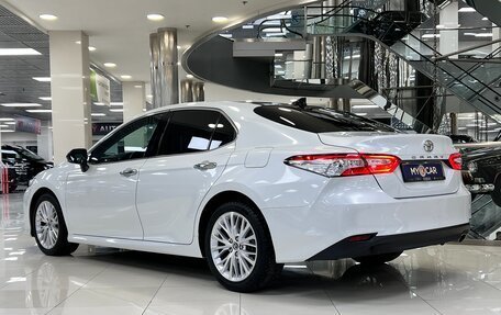 Toyota Camry, 2018 год, 2 998 000 рублей, 5 фотография