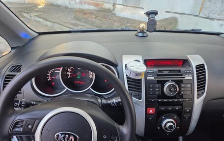 KIA Venga I, 2013 год, 820 000 рублей, 4 фотография