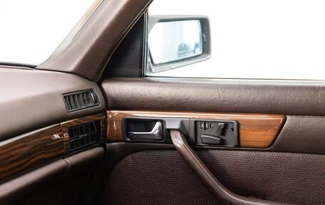 Mercedes-Benz S-Класс, 1989 год, 12 870 000 рублей, 20 фотография