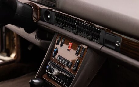 Mercedes-Benz S-Класс, 1989 год, 12 870 000 рублей, 26 фотография