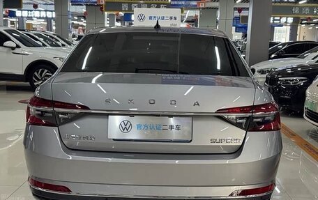 Skoda Superb III рестайлинг, 2022 год, 2 340 000 рублей, 7 фотография