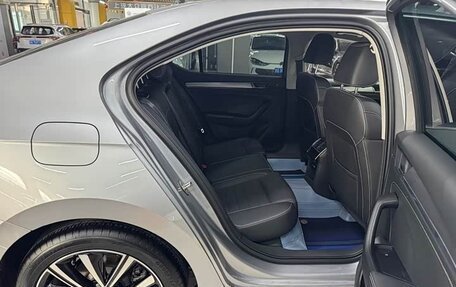 Skoda Superb III рестайлинг, 2022 год, 2 340 000 рублей, 10 фотография