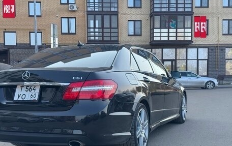 Mercedes-Benz E-Класс, 2010 год, 2 000 000 рублей, 4 фотография