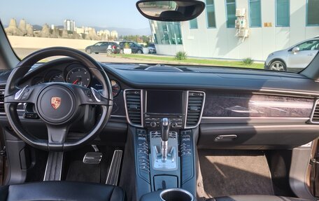 Porsche Panamera II рестайлинг, 2013 год, 3 800 000 рублей, 16 фотография