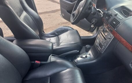 Toyota Avensis III рестайлинг, 2006 год, 800 000 рублей, 15 фотография