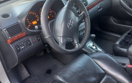 Toyota Avensis III рестайлинг, 2006 год, 800 000 рублей, 11 фотография