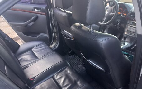 Toyota Avensis III рестайлинг, 2006 год, 800 000 рублей, 13 фотография