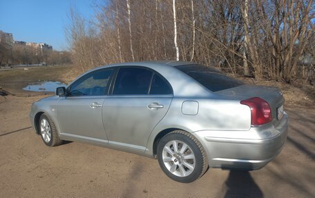 Toyota Avensis III рестайлинг, 2006 год, 800 000 рублей, 5 фотография