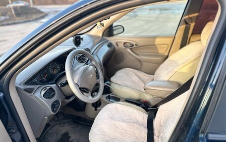 Ford Focus IV, 2001 год, 235 000 рублей, 4 фотография