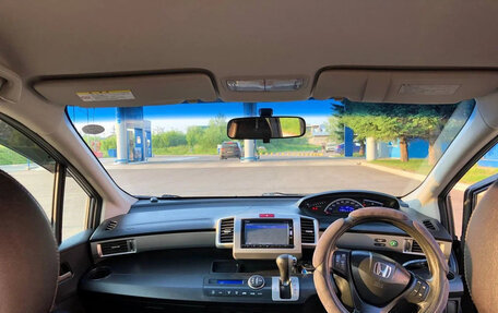 Honda Freed I, 2011 год, 950 000 рублей, 13 фотография