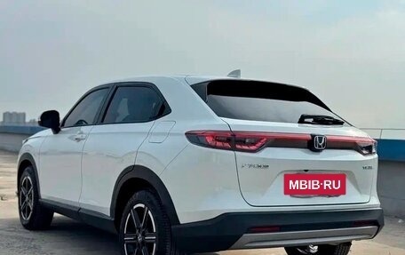 Honda Vezel, 2023 год, 2 295 000 рублей, 5 фотография