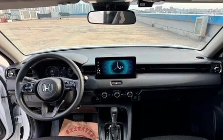 Honda Vezel, 2023 год, 2 295 000 рублей, 8 фотография