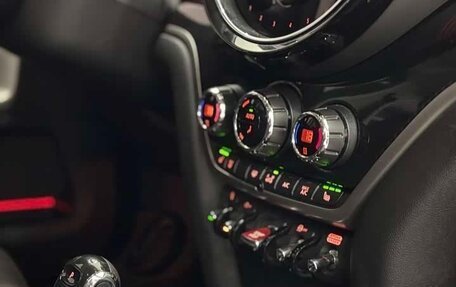 MINI Countryman II (F60), 2023 год, 2 900 000 рублей, 11 фотография