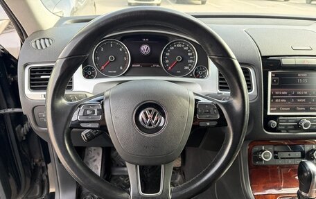 Volkswagen Touareg III, 2011 год, 1 999 999 рублей, 11 фотография