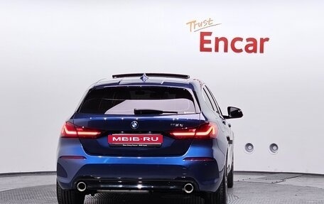 BMW 1 серия, 2021 год, 2 320 000 рублей, 4 фотография