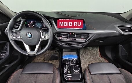 BMW 1 серия, 2021 год, 2 320 000 рублей, 7 фотография