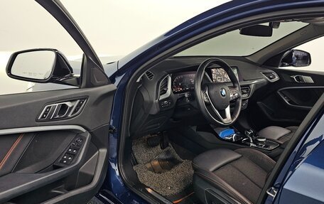 BMW 1 серия, 2021 год, 2 320 000 рублей, 12 фотография