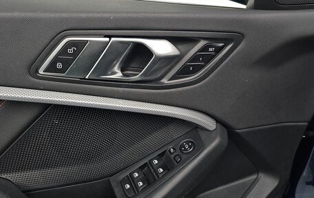 BMW 1 серия, 2021 год, 2 320 000 рублей, 20 фотография