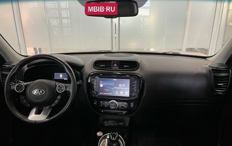 KIA Soul II рестайлинг, 2018 год, 1 940 000 рублей, 5 фотография