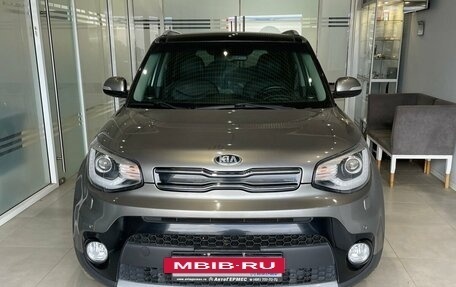 KIA Soul II рестайлинг, 2018 год, 1 940 000 рублей, 2 фотография