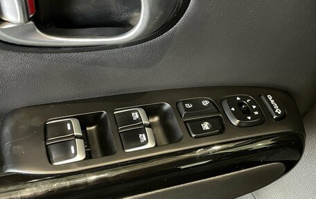 KIA Soul II рестайлинг, 2018 год, 1 940 000 рублей, 9 фотография