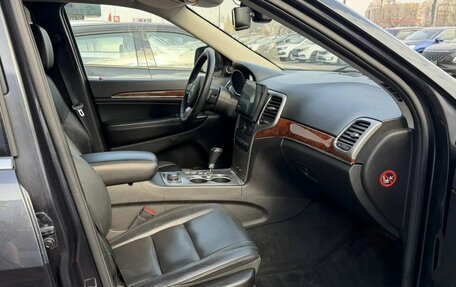 Jeep Grand Cherokee, 2012 год, 1 550 000 рублей, 13 фотография