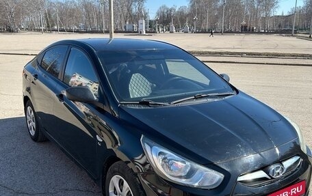 Hyundai Solaris II рестайлинг, 2014 год, 635 000 рублей, 1 фотография