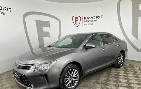 Toyota Camry, 2015 год, 2 385 000 рублей, 1 фотография