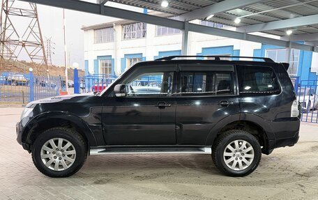 Mitsubishi Pajero IV, 2013 год, 2 199 000 рублей, 2 фотография