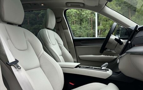 Volvo XC90 II рестайлинг, 2025 год, 12 490 000 рублей, 10 фотография