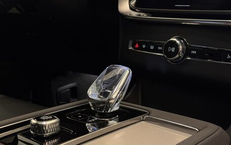 Volvo XC90 II рестайлинг, 2025 год, 12 575 000 рублей, 33 фотография