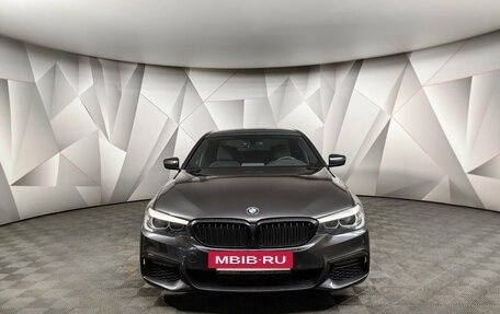 BMW 5 серия, 2019 год, 3 749 000 рублей, 3 фотография