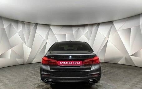BMW 5 серия, 2019 год, 3 749 000 рублей, 4 фотография