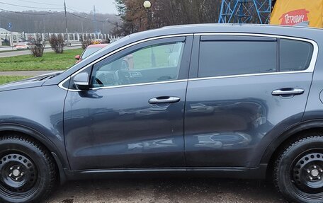 KIA Sportage IV рестайлинг, 2017 год, 1 870 000 рублей, 8 фотография