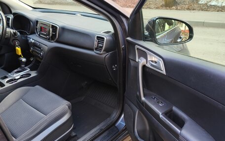 KIA Sportage IV рестайлинг, 2017 год, 1 870 000 рублей, 10 фотография