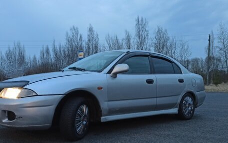 Mitsubishi Carisma I, 1995 год, 145 000 рублей, 2 фотография